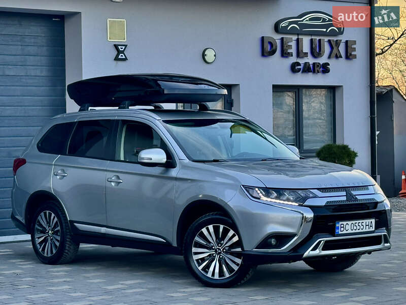 Внедорожник / Кроссовер Mitsubishi Outlander 2019 в Трускавце