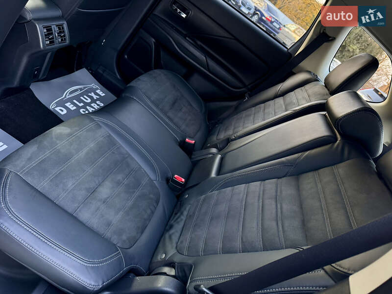 Внедорожник / Кроссовер Mitsubishi Outlander 2019 в Трускавце