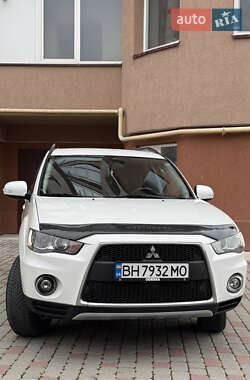 Позашляховик / Кросовер Mitsubishi Outlander 2011 в Івано-Франківську