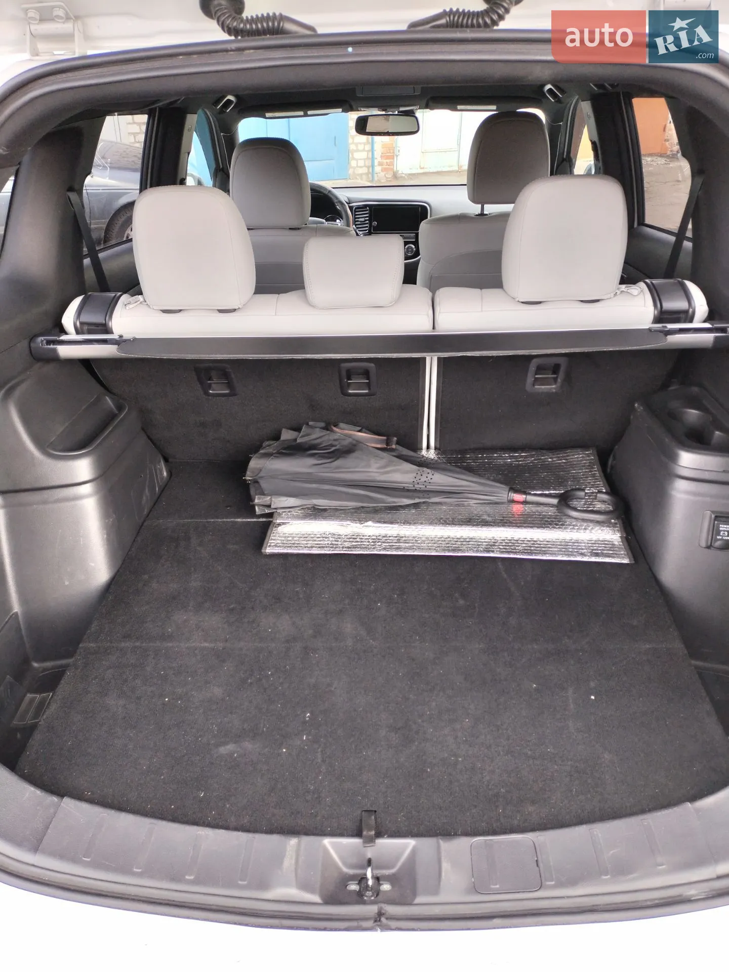 2019 Mitsubishi Outlander - мініатюра 8