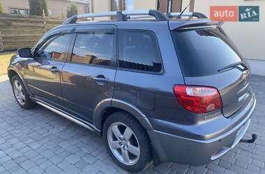 Внедорожник / Кроссовер Mitsubishi Outlander 2006 в Ровно