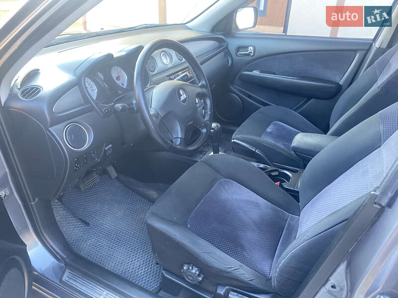 Внедорожник / Кроссовер Mitsubishi Outlander 2006 в Ровно