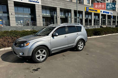 Позашляховик / Кросовер Mitsubishi Outlander 2009 в Харкові