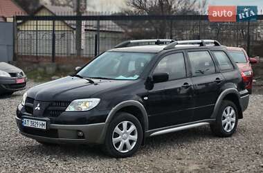 Внедорожник / Кроссовер Mitsubishi Outlander 2005 в Днепре