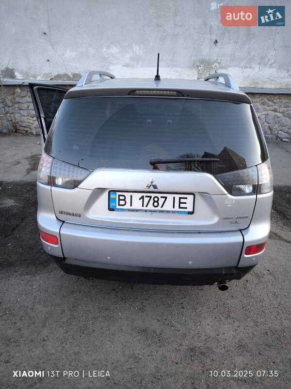 Позашляховик / Кросовер Mitsubishi Outlander 2008 в Полтаві фото 4 Позашляховик / Кросовер Mitsubishi Outlander 2008 в Полтаві