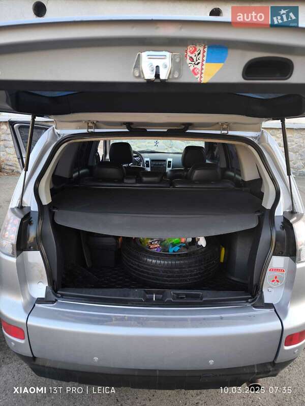 Позашляховик / Кросовер Mitsubishi Outlander 2008 в Полтаві фото 9 Позашляховик / Кросовер Mitsubishi Outlander 2008 в Полтаві