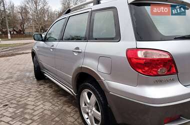 Позашляховик / Кросовер Mitsubishi Outlander 2005 в Миколаєві