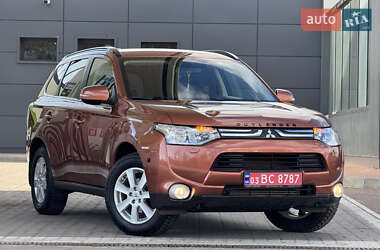 Позашляховик / Кросовер Mitsubishi Outlander 2013 в Дрогобичі