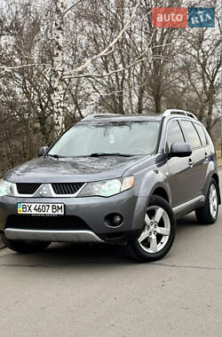 Внедорожник / Кроссовер Mitsubishi Outlander 2008 в Киеве