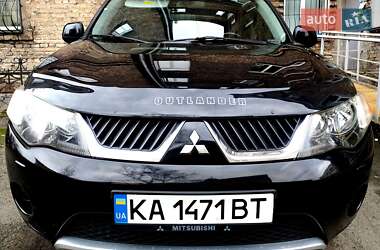 Внедорожник / Кроссовер Mitsubishi Outlander 2009 в Киеве