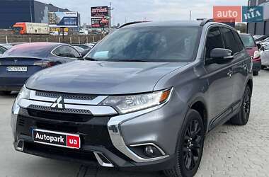 Позашляховик / Кросовер Mitsubishi Outlander 2019 в Львові