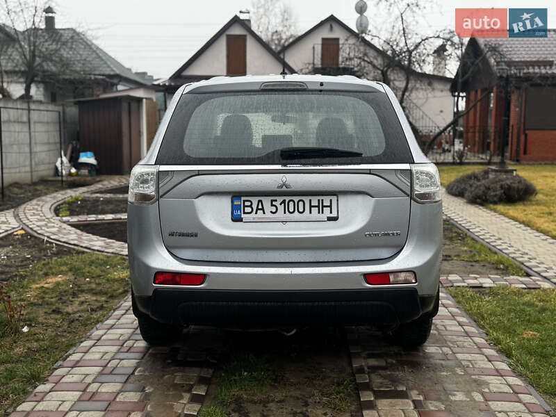 Позашляховик / Кросовер Mitsubishi Outlander 2014 в Олександрії