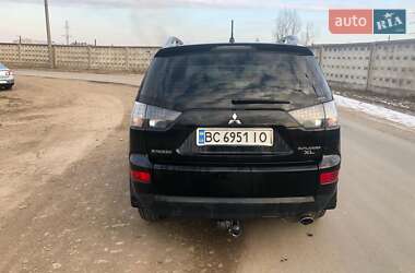 Внедорожник / Кроссовер Mitsubishi Outlander 2008 в 