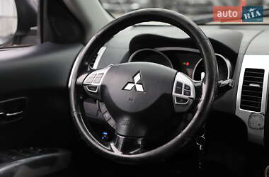 Позашляховик / Кросовер Mitsubishi Outlander 2008 в 
