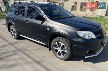 Внедорожник / Кроссовер Mitsubishi Outlander 2008 в 