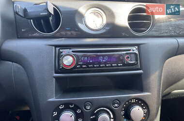 Внедорожник / Кроссовер Mitsubishi Outlander 2008 в 