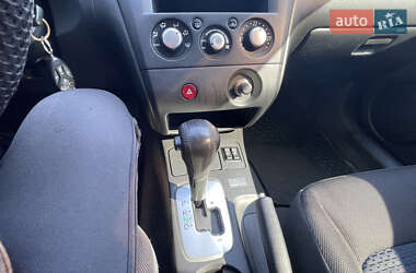 Внедорожник / Кроссовер Mitsubishi Outlander 2008 в 