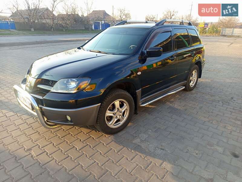 Mitsubishi Outlander 2004