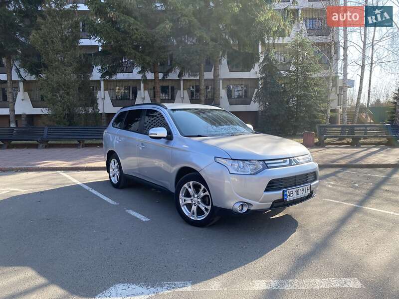 Mitsubishi Outlander 2013