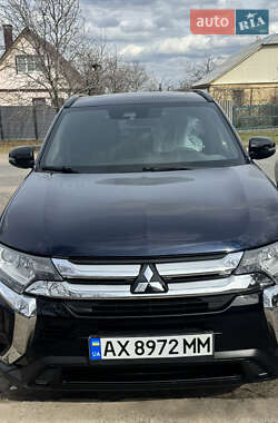 Внедорожник / Кроссовер Mitsubishi Outlander 2020 в Харькове