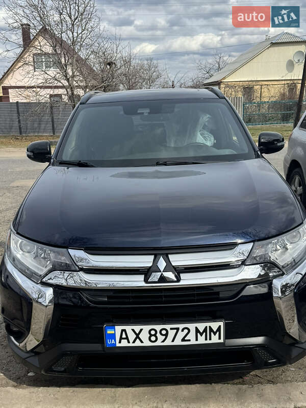 Mitsubishi Outlander 2020