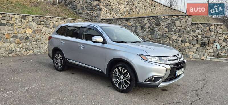 Внедорожник / Кроссовер Mitsubishi Outlander 2015 в Белой Церкви фото 6 Внедорожник / Кроссовер Mitsubishi Outlander 2015 в Белой Церкви