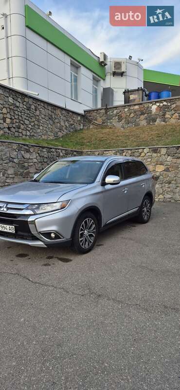 Внедорожник / Кроссовер Mitsubishi Outlander 2015 в Белой Церкви фото 29 Внедорожник / Кроссовер Mitsubishi Outlander 2015 в Белой Церкви
