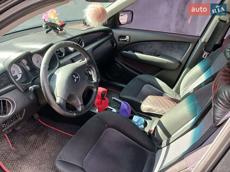 Позашляховик / Кросовер Mitsubishi Outlander 2004 в Білій Церкві