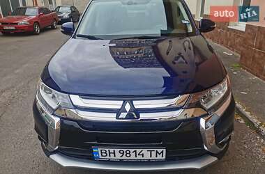 Внедорожник / Кроссовер Mitsubishi Outlander 2018 в Одессе