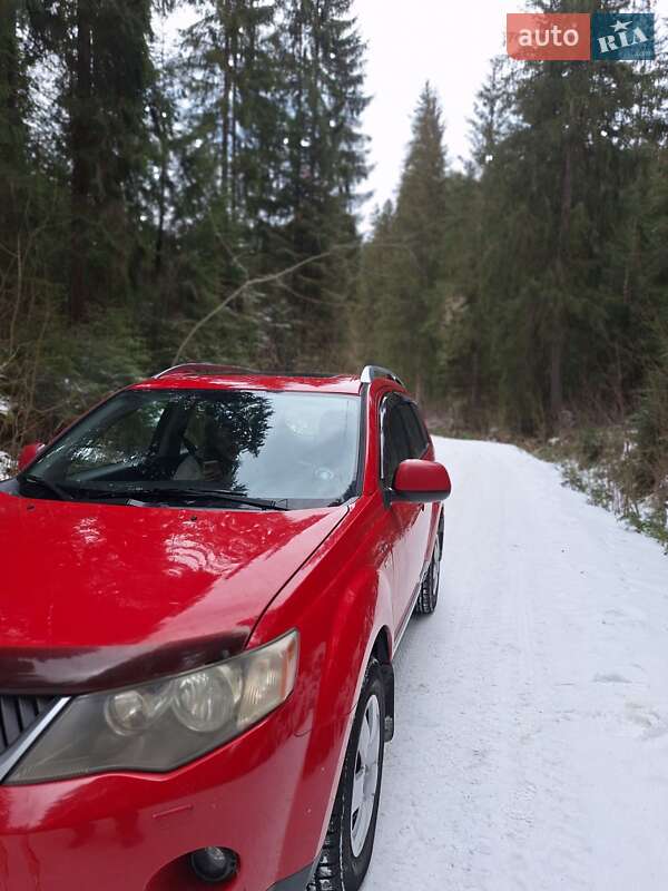 Позашляховик / Кросовер Mitsubishi Outlander 2007 в Києві