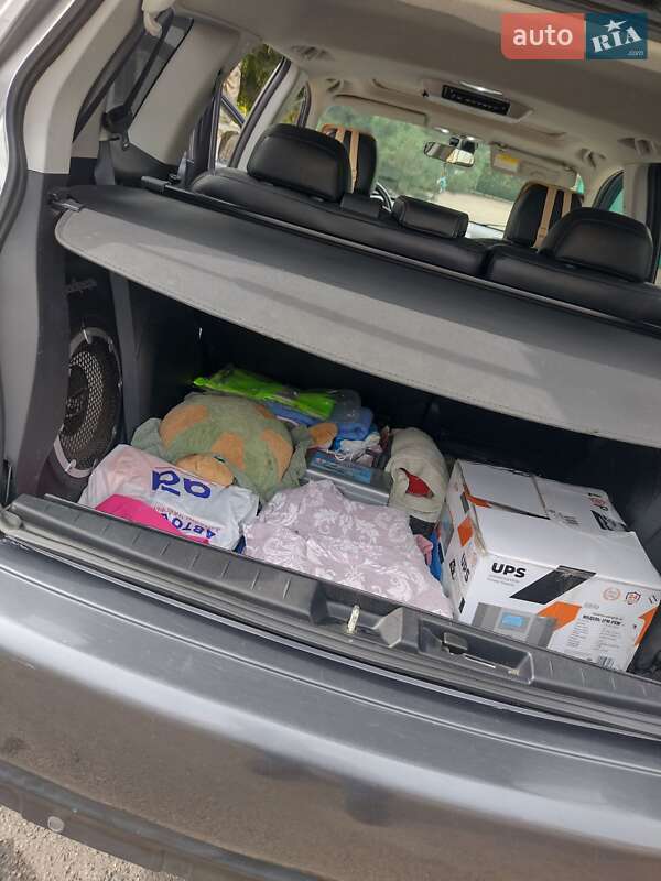 Позашляховик / Кросовер Mitsubishi Outlander 2008 в Рені фото 10 Позашляховик / Кросовер Mitsubishi Outlander 2008 в Рені