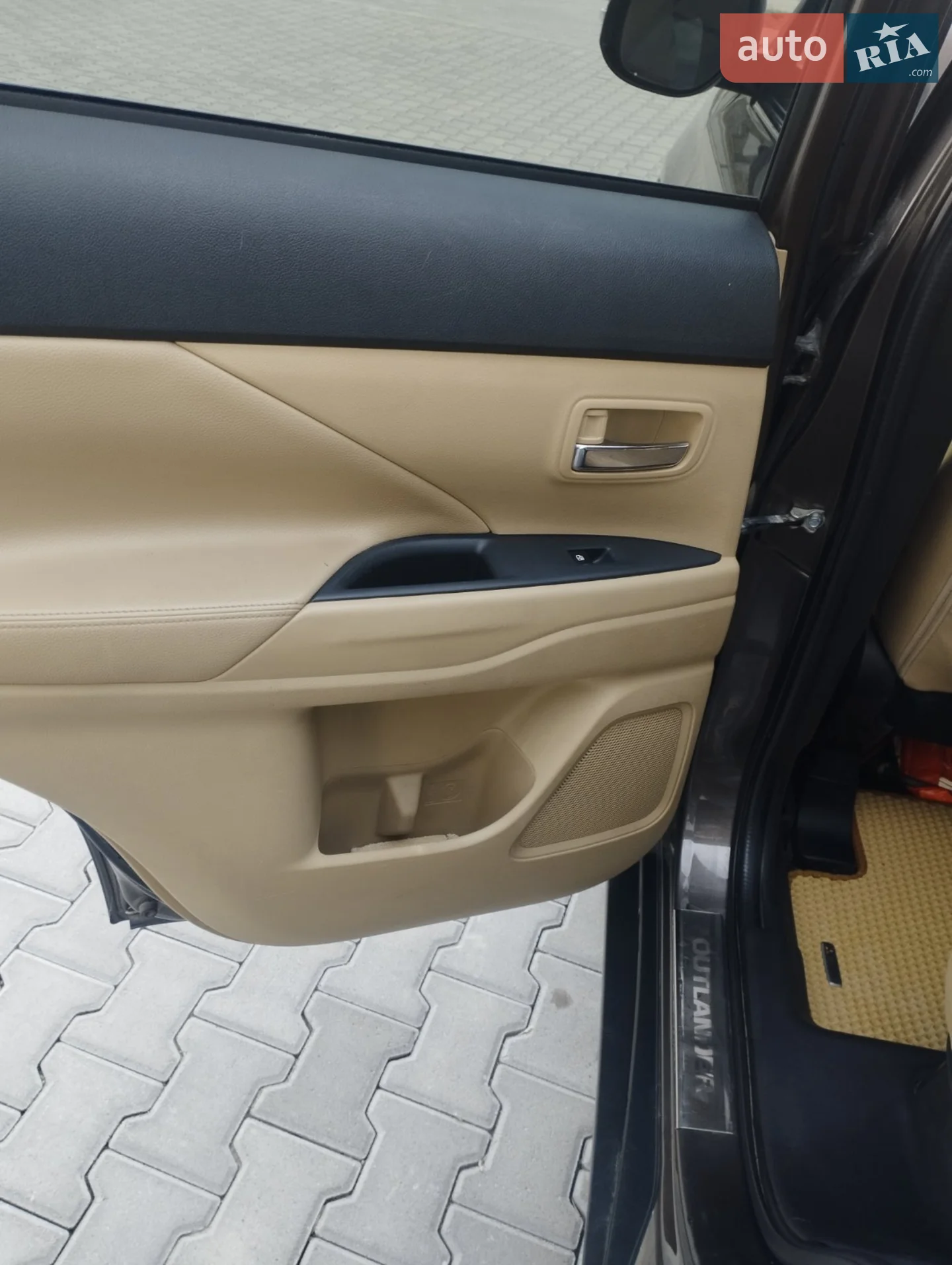 2018 Mitsubishi Outlander - мініатюра 42