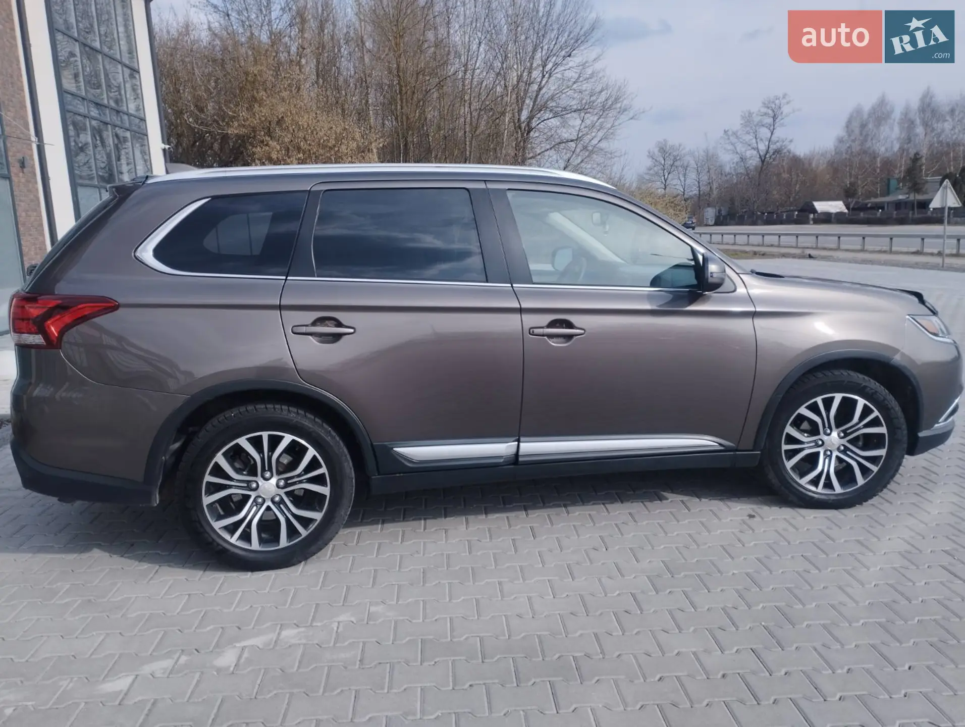 2018 Mitsubishi Outlander - мініатюра 21