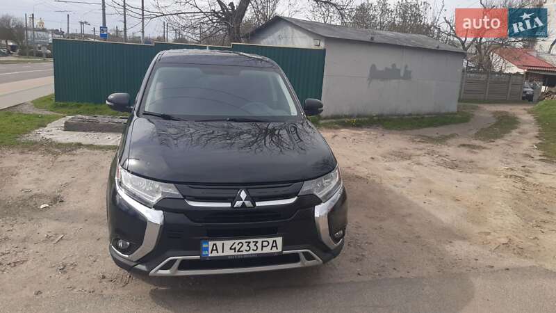 Позашляховик / Кросовер Mitsubishi Outlander 2018 в Білій Церкві