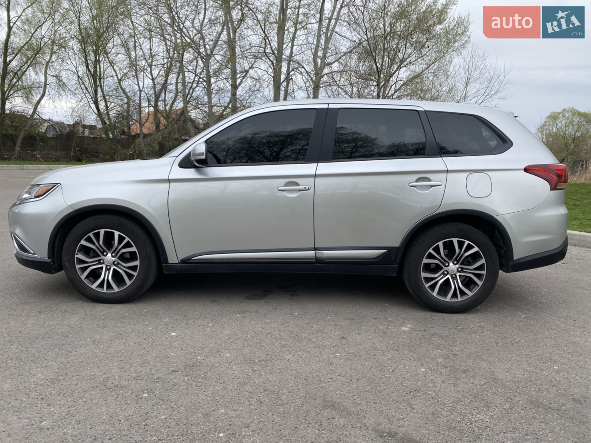 2018 Mitsubishi Outlander - мініатюра 7
