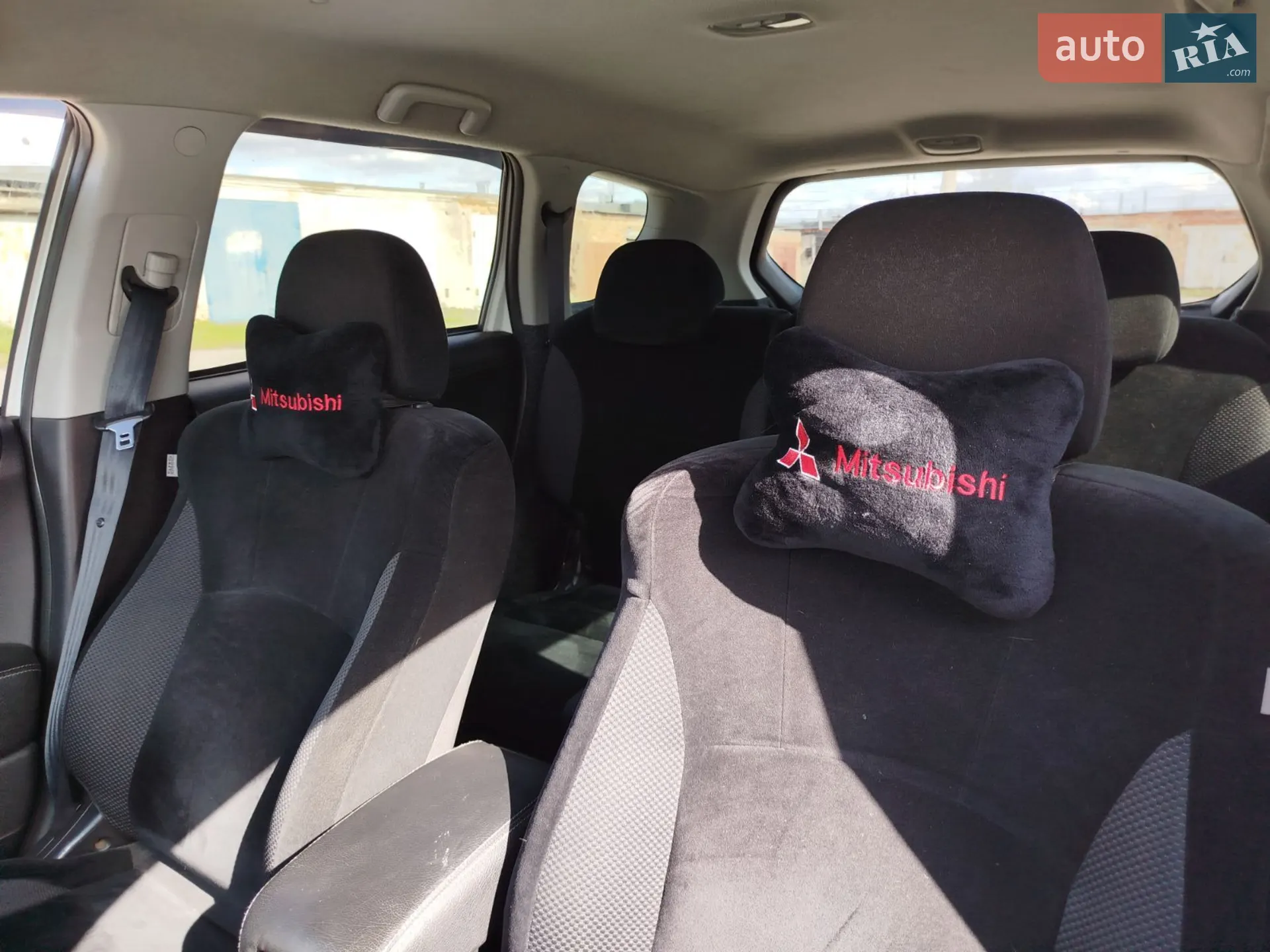 2010 Mitsubishi Outlander - мініатюра 27