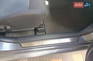 Позашляховик / Кросовер Mitsubishi Outlander 2006 в 