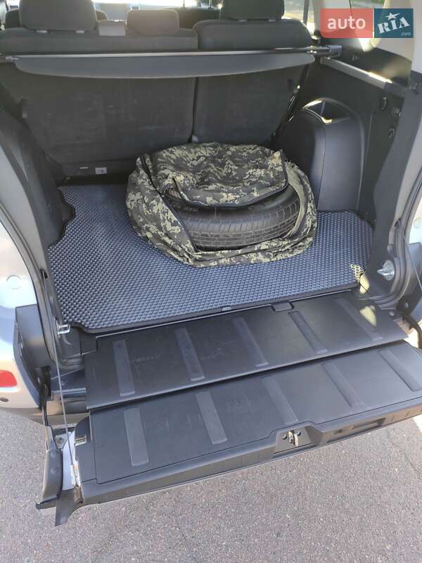 Внедорожник / Кроссовер Mitsubishi Outlander 2007 в Черкассах