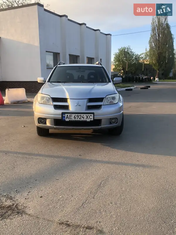 Mitsubishi Outlander 2010