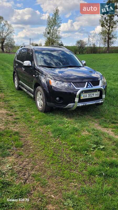 Внедорожник / Кроссовер Mitsubishi Outlander 2008 в Демидовке фото 2 Внедорожник / Кроссовер Mitsubishi Outlander 2008 в Демидовке
