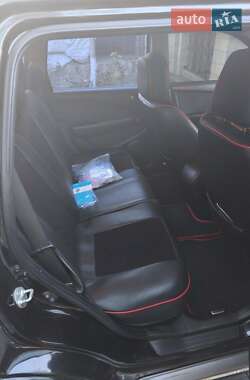 Внедорожник / Кроссовер Mitsubishi Outlander 2005 в 