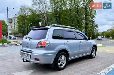Внедорожник / Кроссовер Mitsubishi Outlander 2003 в 
