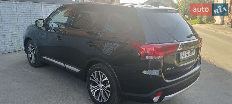 Позашляховик / Кросовер Mitsubishi Outlander 2018 в Білій Церкві