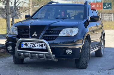 Внедорожник / Кроссовер Mitsubishi Outlander 2008 в 