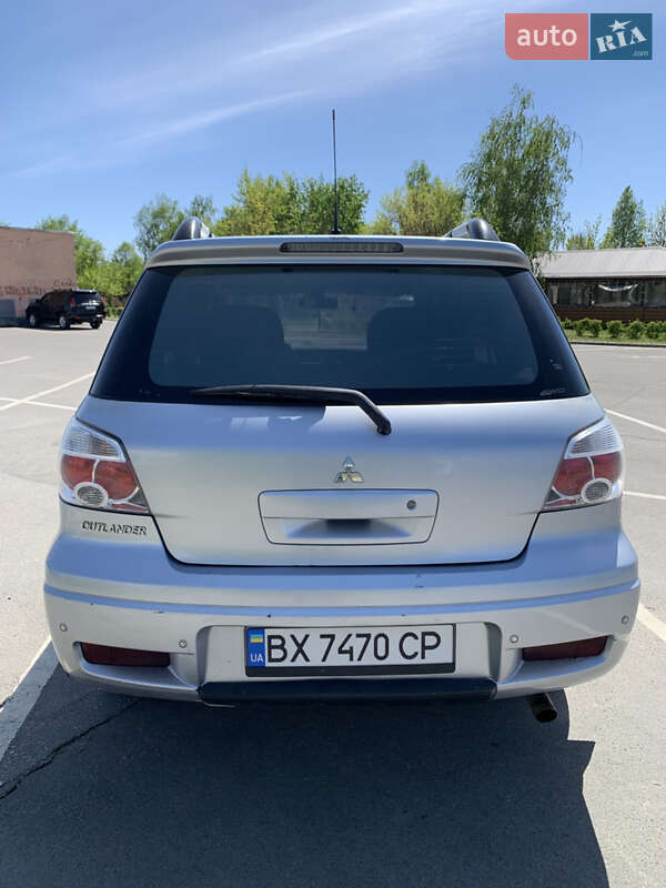 Внедорожник / Кроссовер Mitsubishi Outlander 2007 в Нетешине