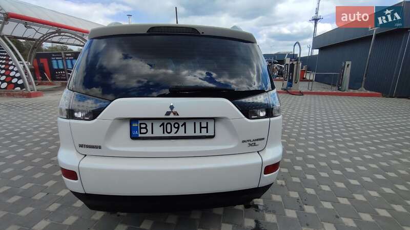Внедорожник / Кроссовер Mitsubishi Outlander 2008 в Полтаве
