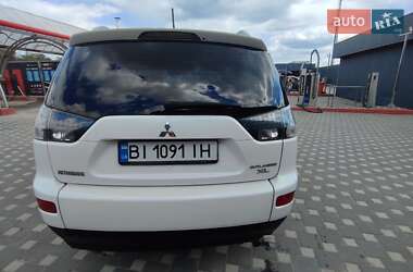 Внедорожник / Кроссовер Mitsubishi Outlander 2008 в 