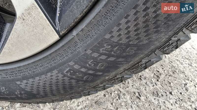 Позашляховик / Кросовер Mitsubishi Outlander 2023 в Кривому Розі