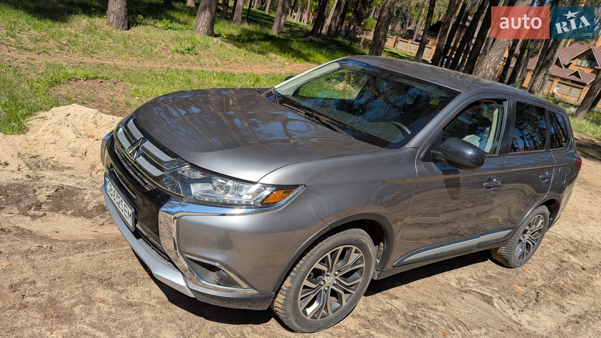 2018 Mitsubishi Outlander - мініатюра 2