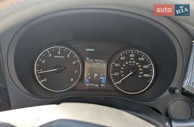 Позашляховик / Кросовер Mitsubishi Outlander 2018 в Чернігові